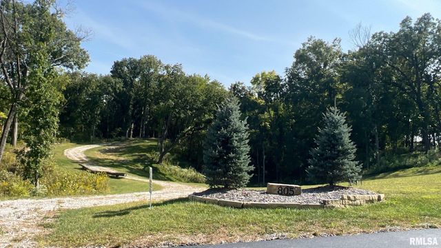 805 W 5TH Street Lane, Coal Valley, IL 61240