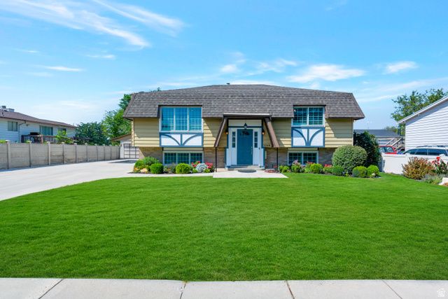 3268 W HECTOR DR, West Valley City, UT 84119