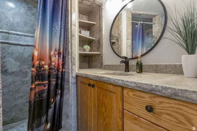 3268 W HECTOR DR, West Valley City, UT 84119