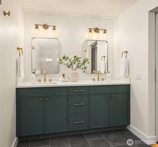 4713 125th Avenue SE, Bellevue, WA 98006