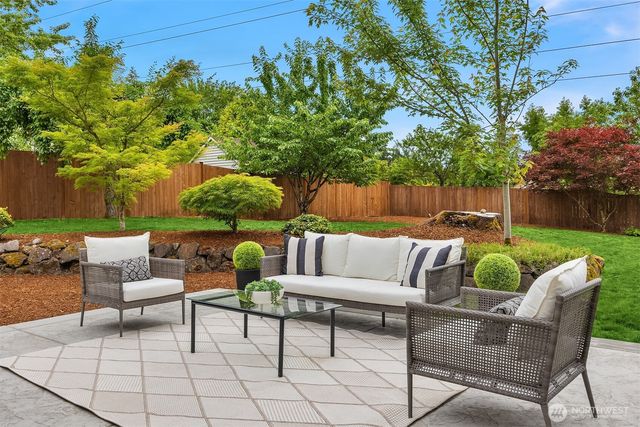 4713 125th Avenue SE, Bellevue, WA 98006
