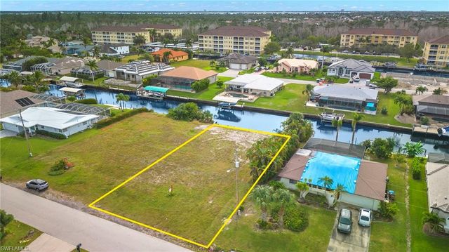 1936 Coral Point DR, Cape Coral, FL 33990