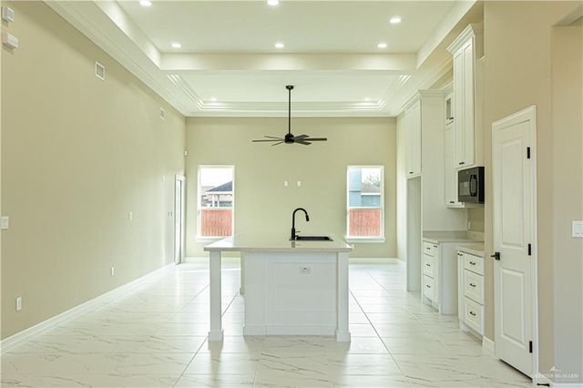 8813 Swan Lake Drive, Harlingen, TX 78550