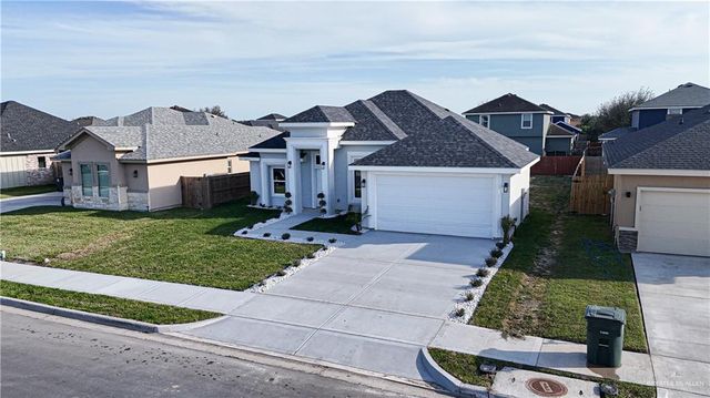 8813 Swan Lake Drive, Harlingen, TX 78550