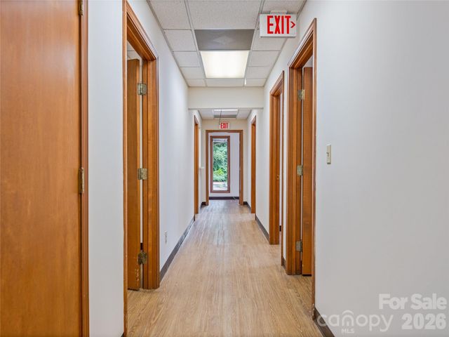 6 Brooklet Street, Asheville, NC 28801