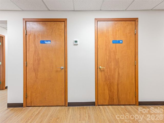 6 Brooklet Street, Asheville, NC 28801