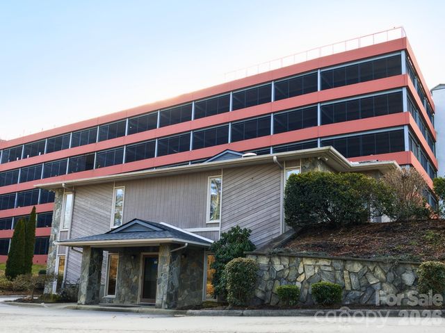 6 Brooklet Street, Asheville, NC 28801