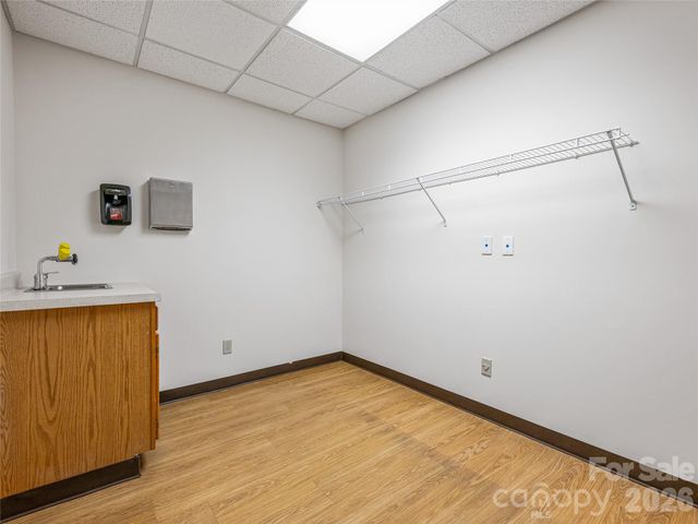 6 Brooklet Street, Asheville, NC 28801