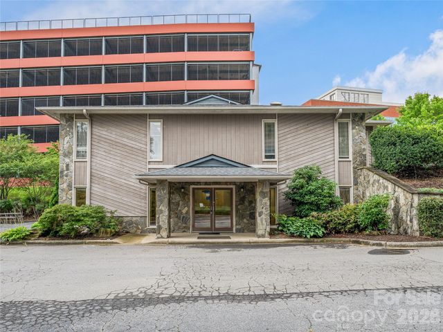 6 Brooklet Street, Asheville, NC 28801