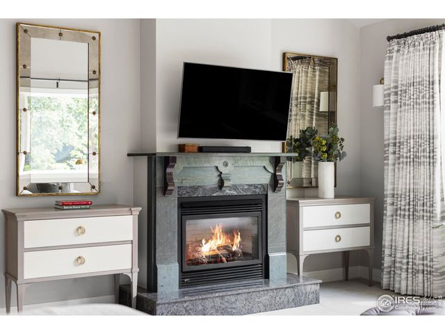 440 Christmas Tree Dr, Boulder, CO 80302