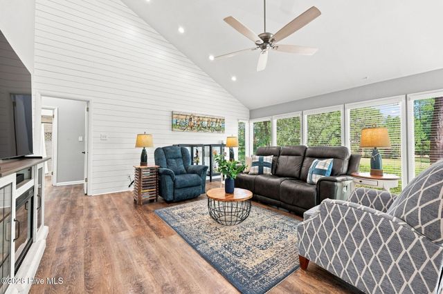 9 Forest Hills Lane, Pinehurst, NC 28374