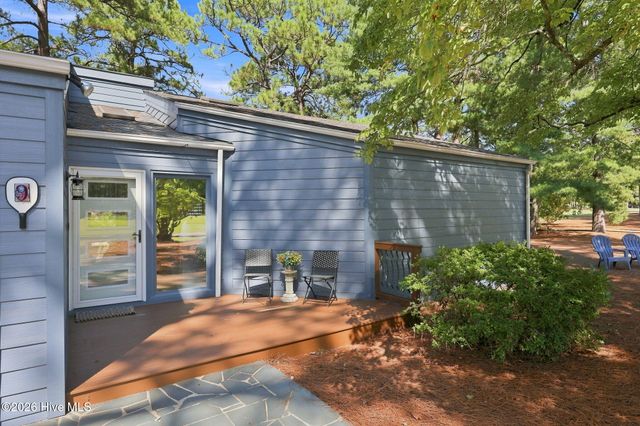 9 Forest Hills Lane, Pinehurst, NC 28374