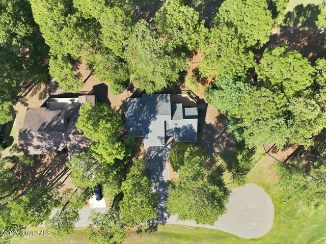 9 Forest Hills Lane, Pinehurst, NC 28374