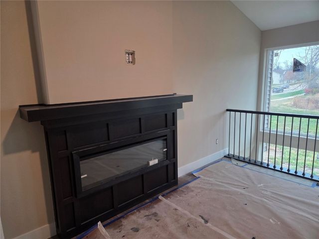 1801 Shady Grove Road SW, Cedar Rapids, IA 52404