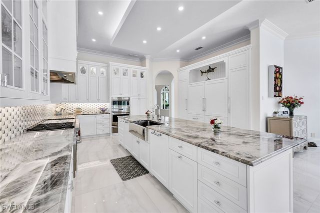 16770 Prato WAY, Naples, FL 34110
