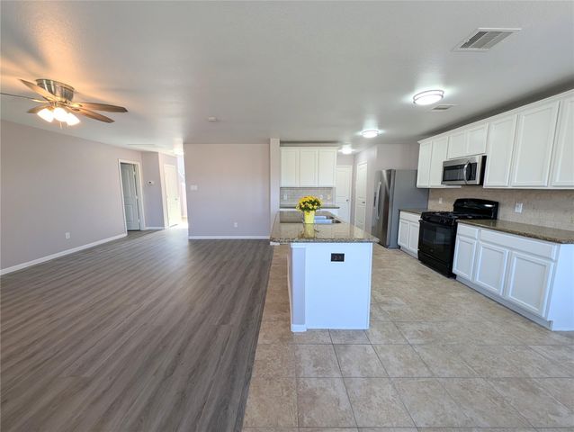 17806 Royal Breccia Lane, Richmond, TX 77407