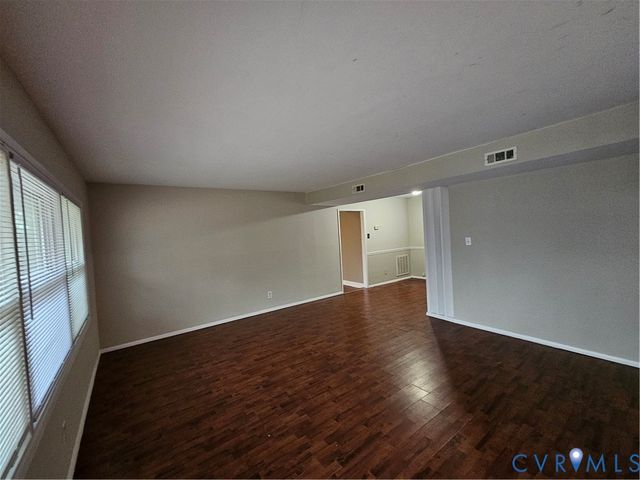 1313 Wembly Rd, Henrico, VA 23229