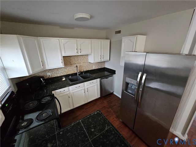 1313 Wembly Rd, Henrico, VA 23229