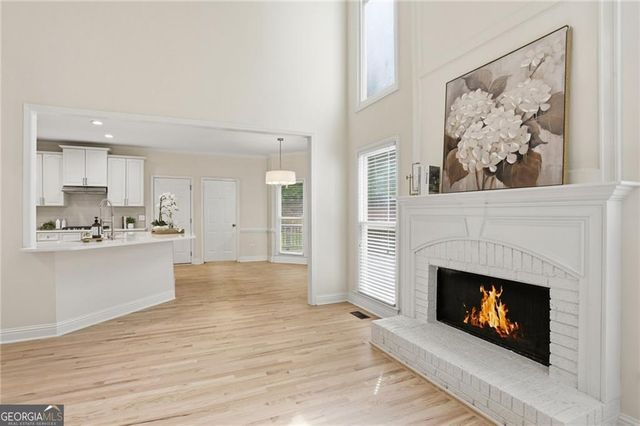 303 N River Laurel Way, Woodstock, GA 30188