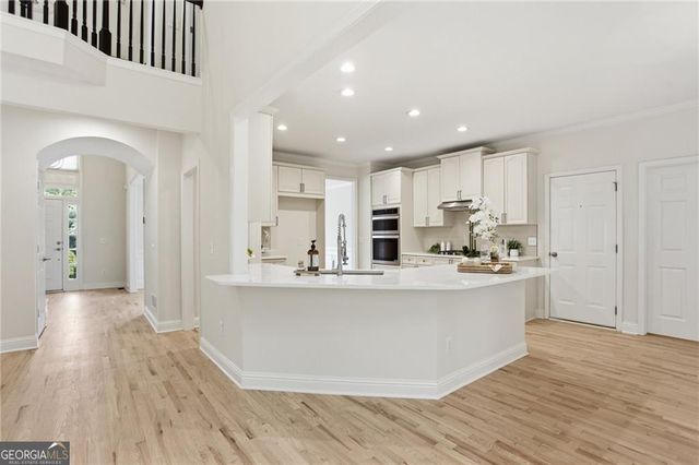 303 N River Laurel Way, Woodstock, GA 30188