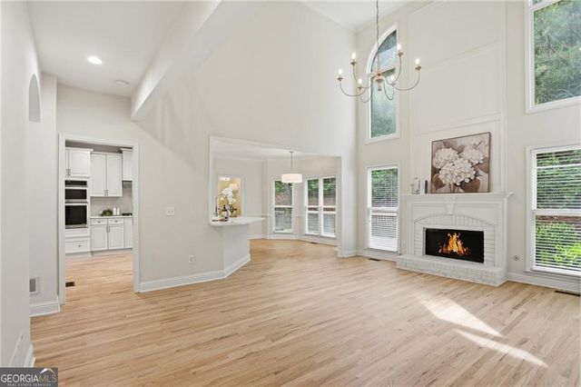 303 N River Laurel Way, Woodstock, GA 30188