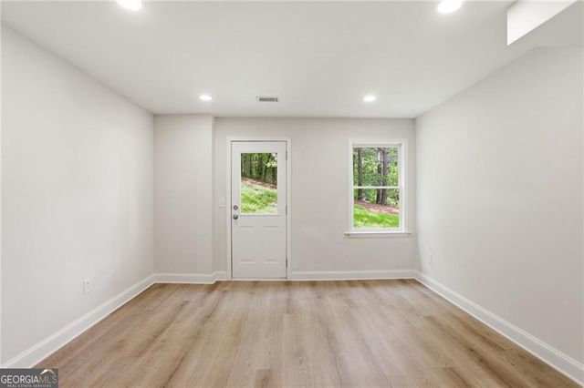 303 N River Laurel Way, Woodstock, GA 30188