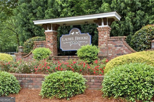 303 N River Laurel Way, Woodstock, GA 30188