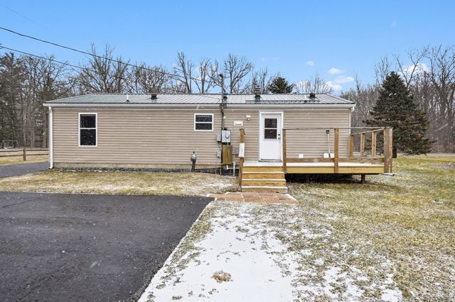 1526 E Miller Road, Midland, MI 48640