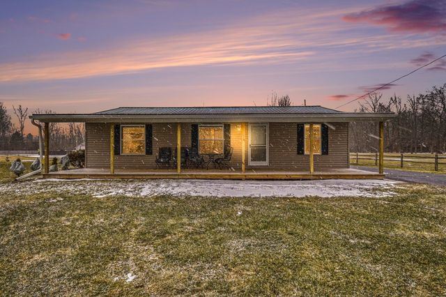 1526 E Miller Road, Midland, MI 48640