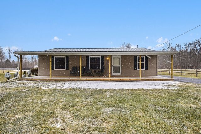 1526 E Miller Road, Midland, MI 48640