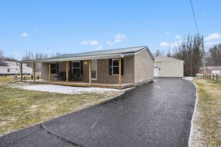 1526 E Miller Road, Midland, MI 48640