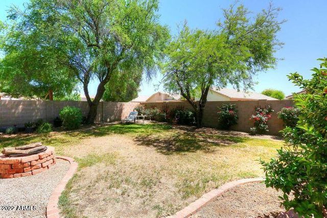 3409 E Menadota Drive, Phoenix, AZ 85050
