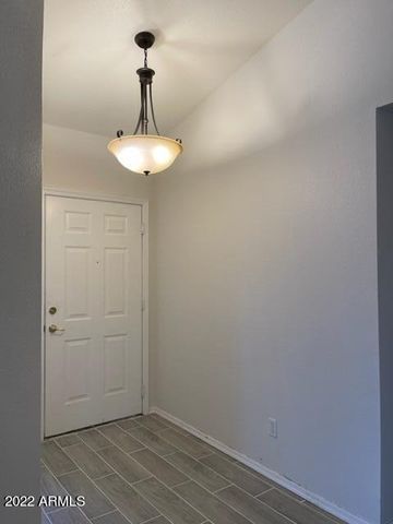 3409 E Menadota Drive, Phoenix, AZ 85050