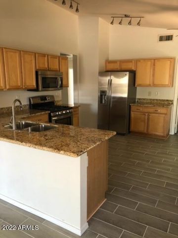 3409 E Menadota Drive, Phoenix, AZ 85050