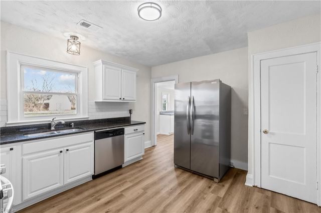 1396 White Marsh RD, Suffolk, VA 23434