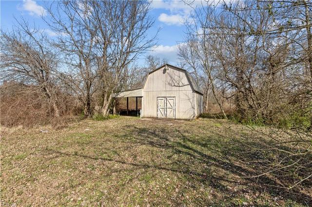 1396 White Marsh RD, Suffolk, VA 23434