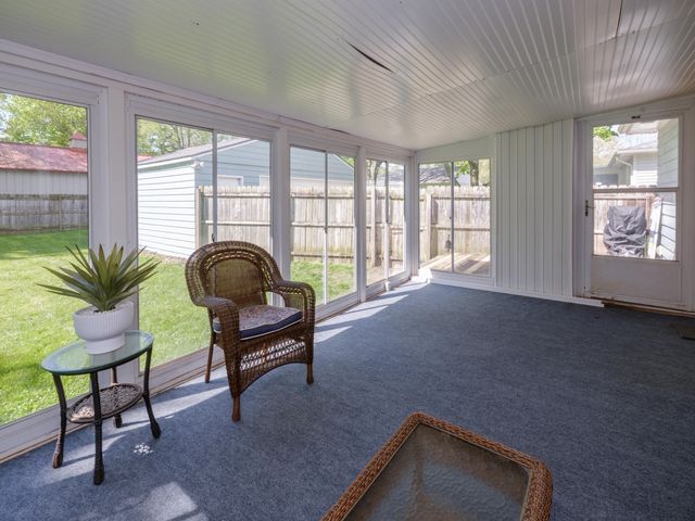 1803 Greenview Avenue, Portage City, MI 49024