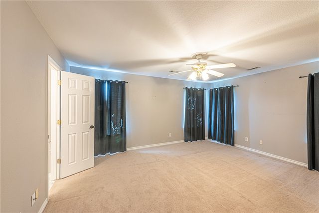 15337 Valley View Road, Fayetteville, AR 72704