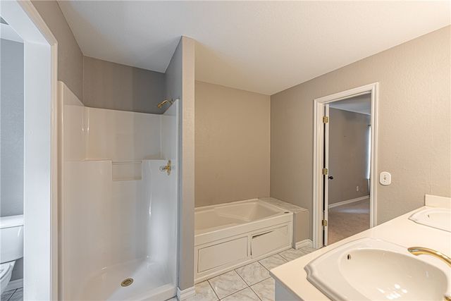 15337 Valley View Road, Fayetteville, AR 72704