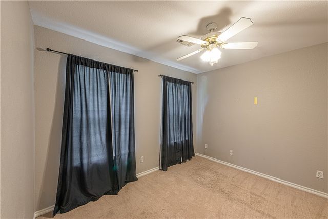 15337 Valley View Road, Fayetteville, AR 72704