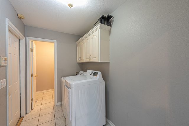 15337 Valley View Road, Fayetteville, AR 72704