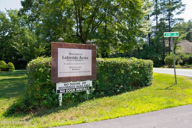 24 Locust Road, Malta, NY 12020