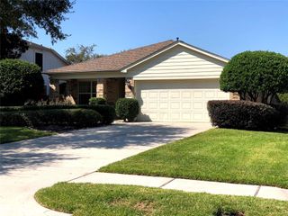 4611 Pin Oak Creek Lane, Kingwood, TX 77345