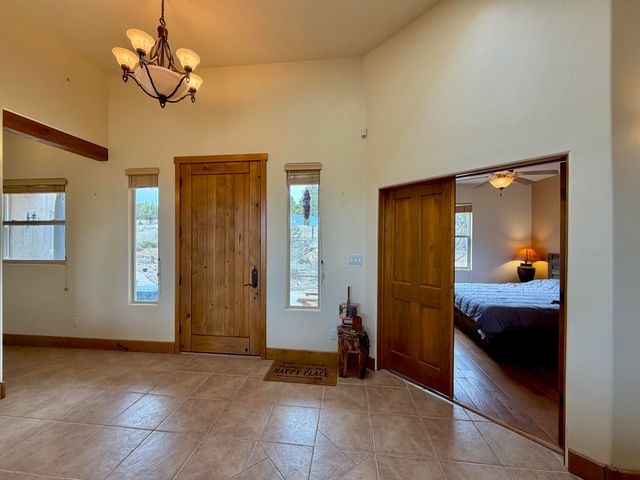 29 Holiday Loop, Tijeras, NM 87059