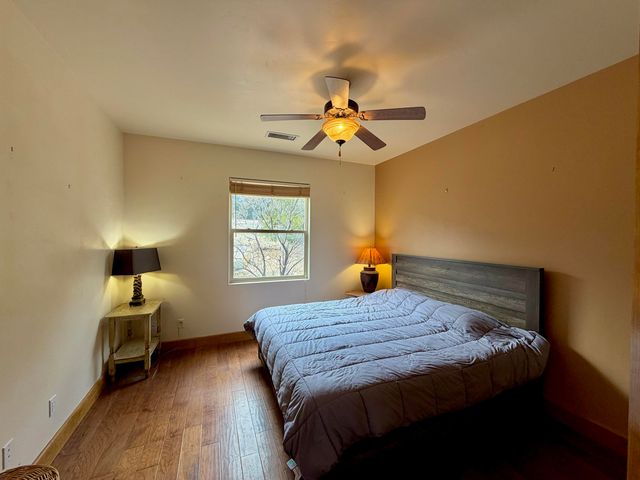 29 Holiday Loop, Tijeras, NM 87059