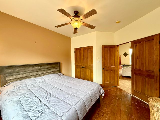 29 Holiday Loop, Tijeras, NM 87059