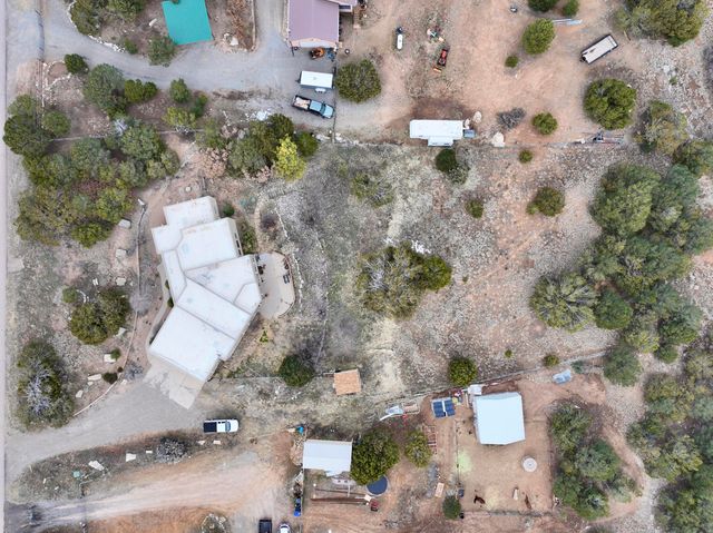 29 Holiday Loop, Tijeras, NM 87059