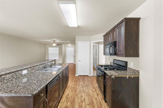 1134 Cottage Grove Circle, Bryan, TX 77801