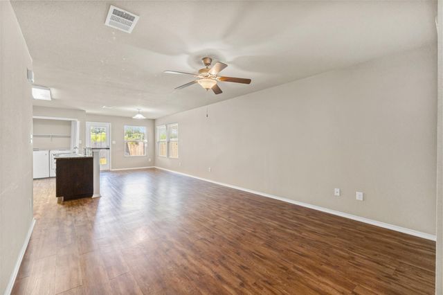 1134 Cottage Grove Circle, Bryan, TX 77801