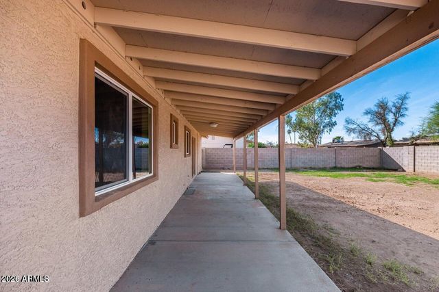 1102 W ANDERSON Drive, Phoenix, AZ 85023